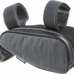 Evoc - Sacoche De Cadre 0,7 L - Bikepacking -Monkeylink Soldes evoc sacoche de cadre 700 ml gris carbone perspective 3 3840x2160